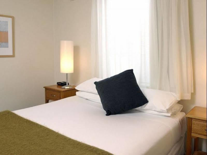Soya On Davis Apartment Hotel Melbourne Buitenkant foto